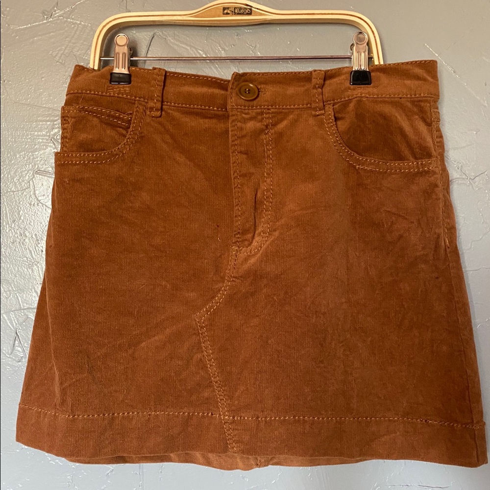 Brown zip and button up skirt